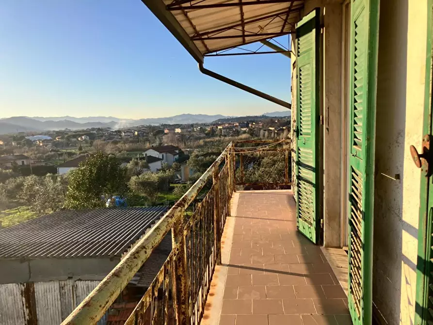 Immagine 7 di Terratetto in vendita  a Castelnuovo Magra