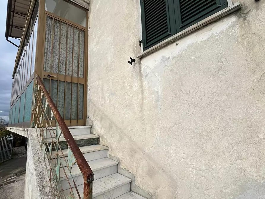 Immagine 14 di Terratetto in vendita  a Castelnuovo Magra