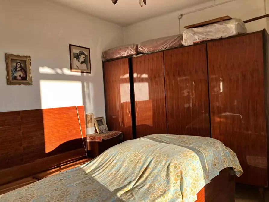 Immagine 4 di Terratetto in vendita  a Castelnuovo Magra