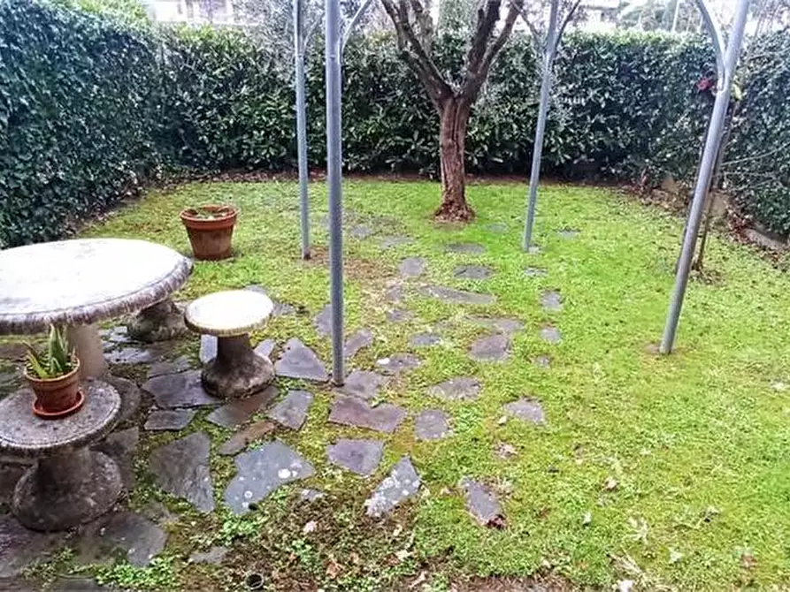 Immagine 5 di Villetta a schiera in vendita  a Pistoia