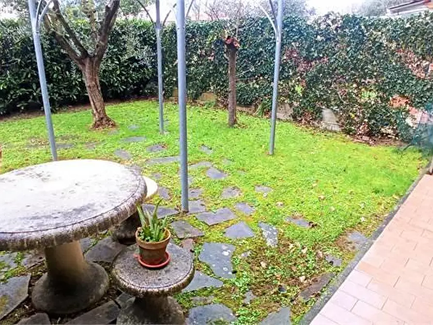 Immagine 8 di Villetta a schiera in vendita  a Pistoia