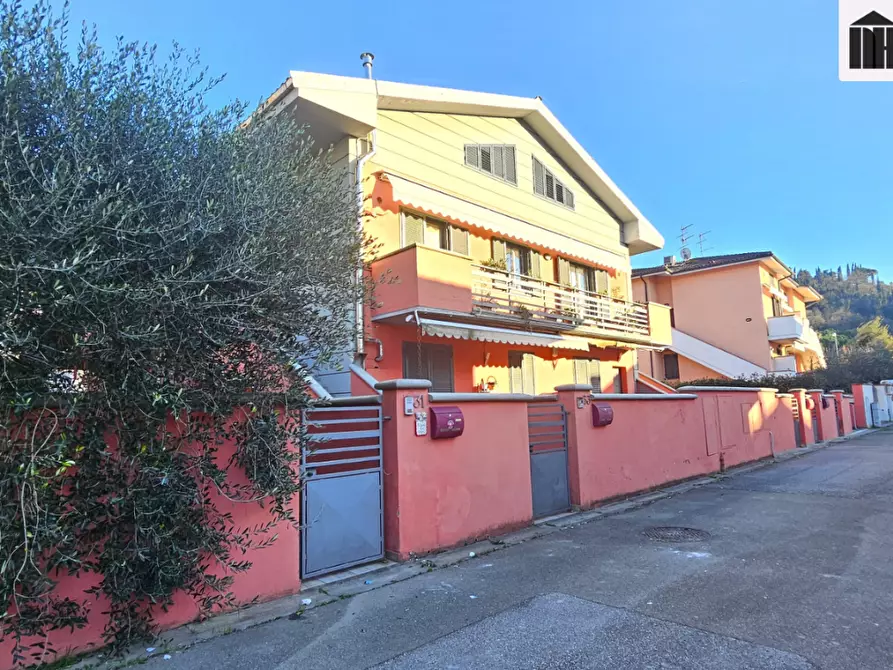 Immagine 30 di Appartamento in vendita  a San Miniato