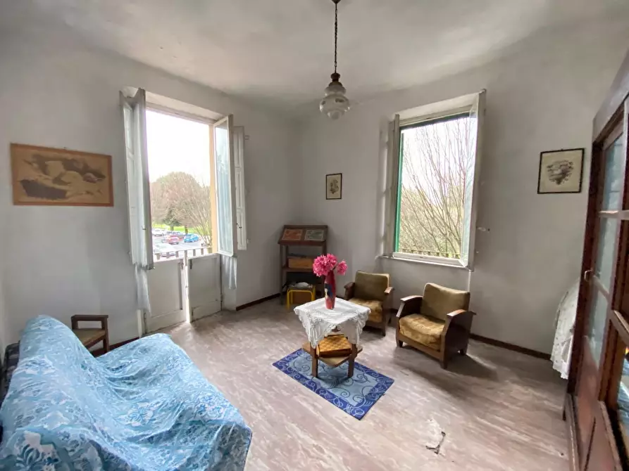 Immagine 3 di Appartamento in vendita  a Lucca