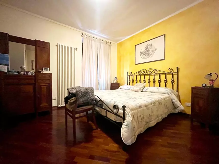 Immagine 7 di Appartamento in vendita  a Massa