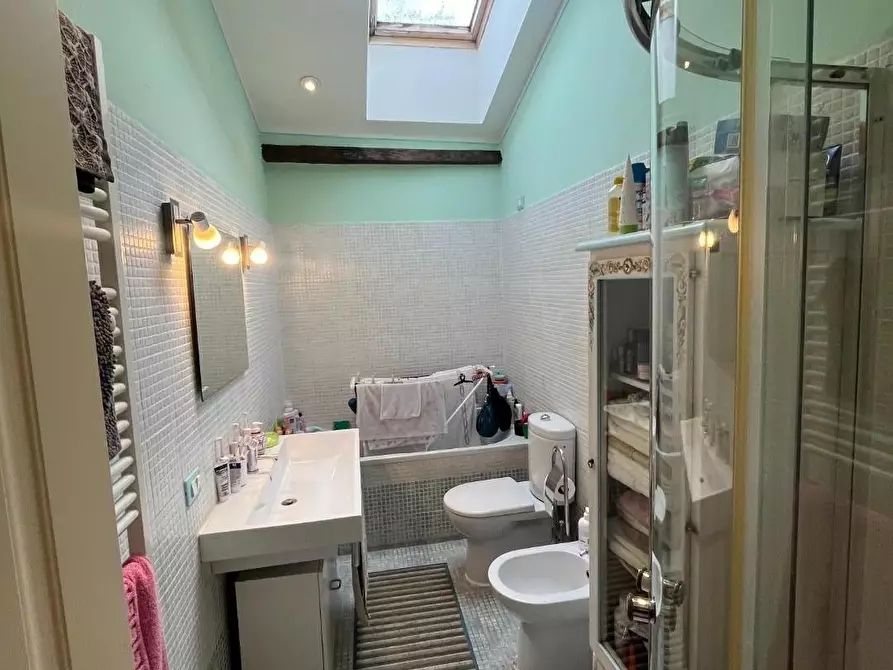 Immagine 6 di Appartamento in vendita  a Massa