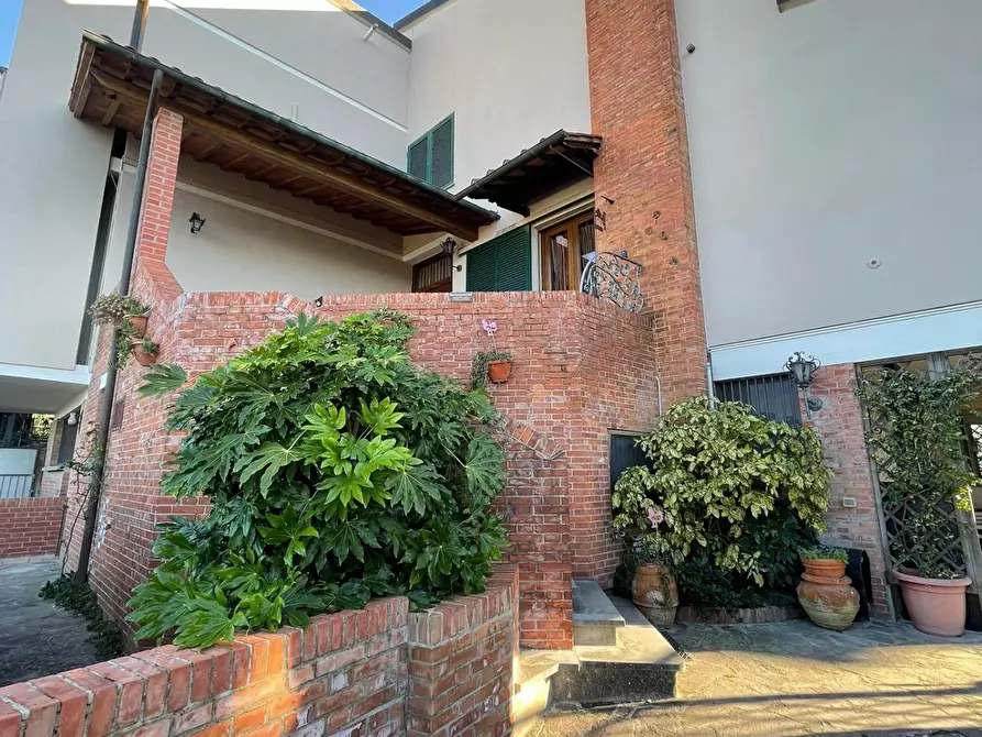 Immagine 26 di Villa in vendita  a San Miniato