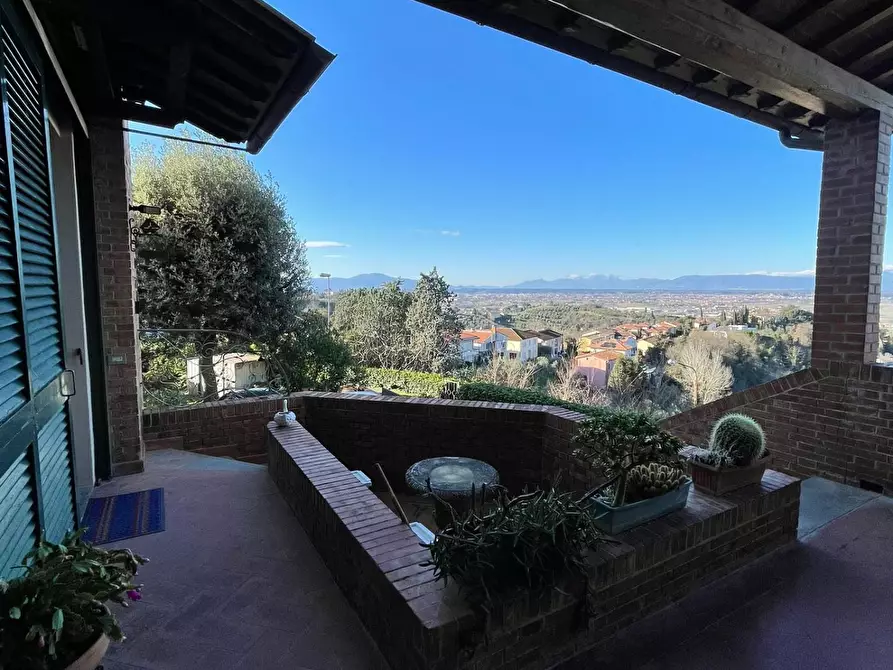 Immagine 38 di Villa in vendita  a San Miniato