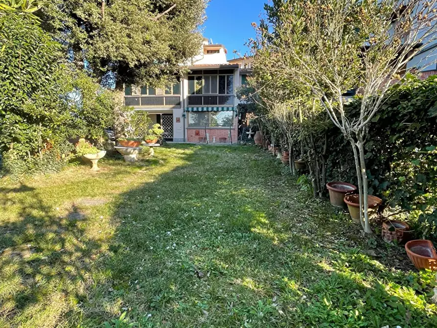Immagine 24 di Villa in vendita  a San Miniato