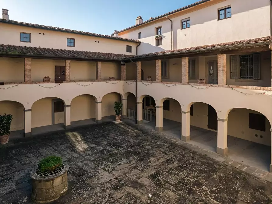 Immagine 43 di Appartamento in vendita  a Calcinaia