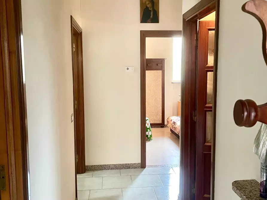 Immagine 5 di Appartamento in vendita  a Siena