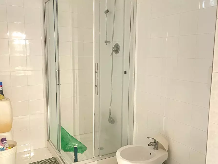 Immagine 15 di Appartamento in vendita  a Siena