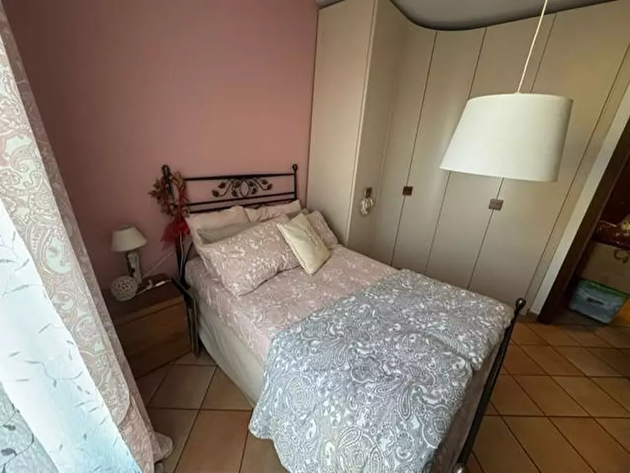 Immagine 24 di Villetta a schiera in vendita  a Pontedera