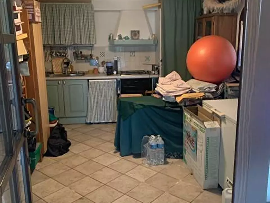 Immagine 37 di Villetta a schiera in vendita  a Pontedera