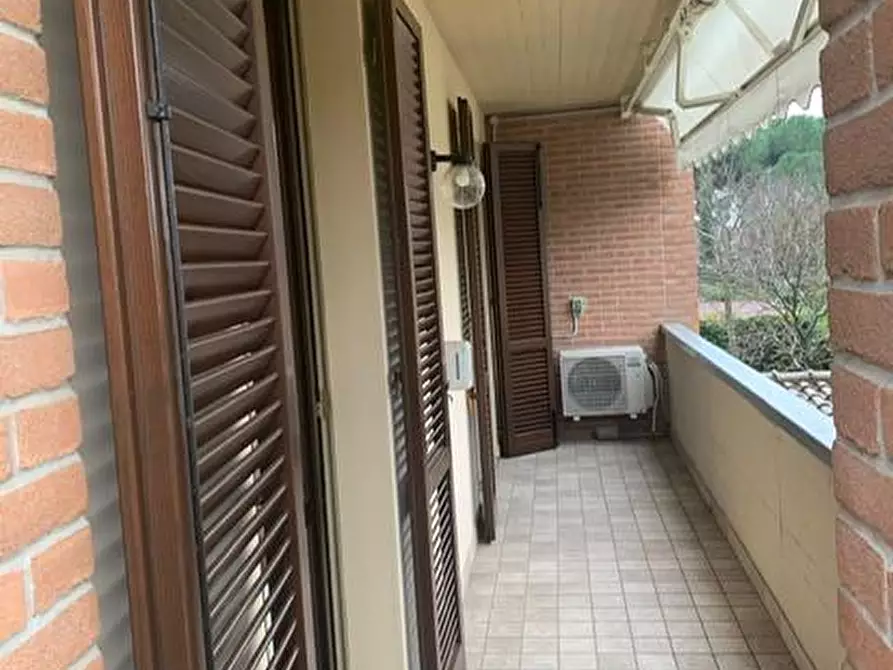 Immagine 36 di Villetta a schiera in vendita  a Pontedera