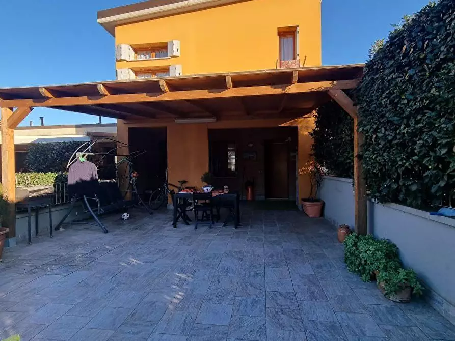 Immagine 25 di Villetta a schiera in vendita  a Colle Di Val D'elsa