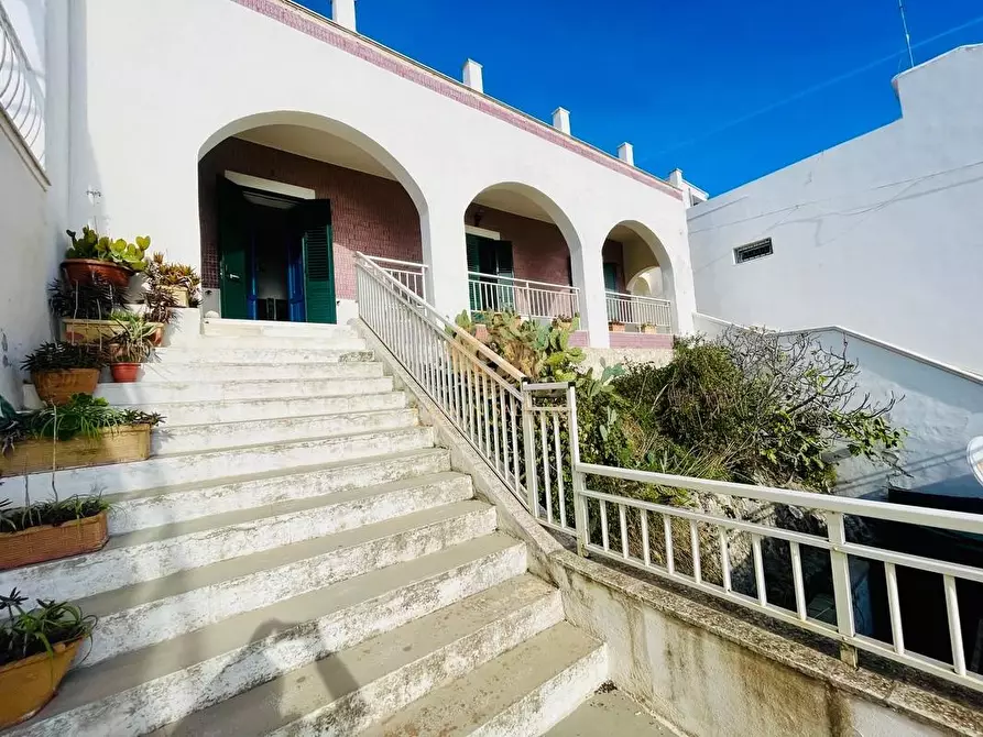 Immagine 27 di Villa in vendita  a Castro