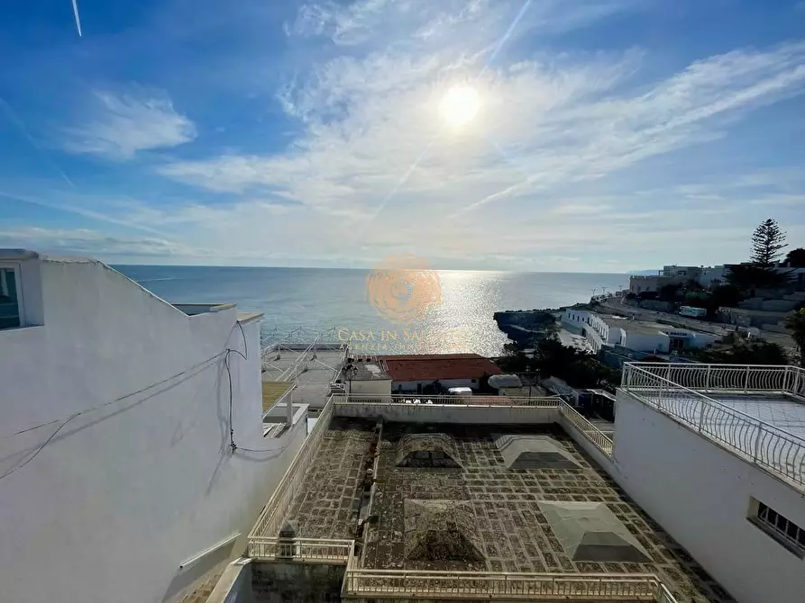 Immagine 41 di Villa in vendita  a Castro