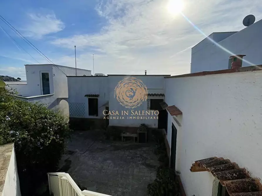 Immagine 35 di Villa in vendita  a Castro