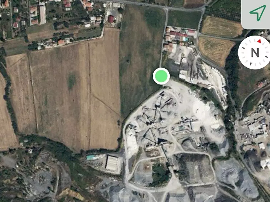 Immagine 1 di Terreno industriale in vendita  a Montecompatri