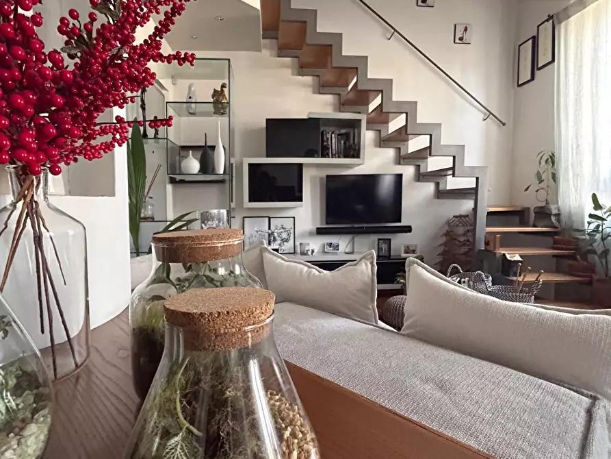 Immagine 7 di Appartamento in vendita  a Livorno