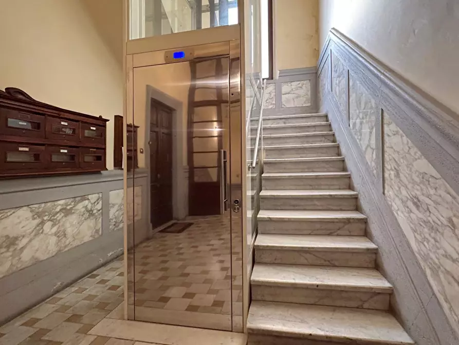 Immagine 21 di Appartamento in vendita  a Livorno