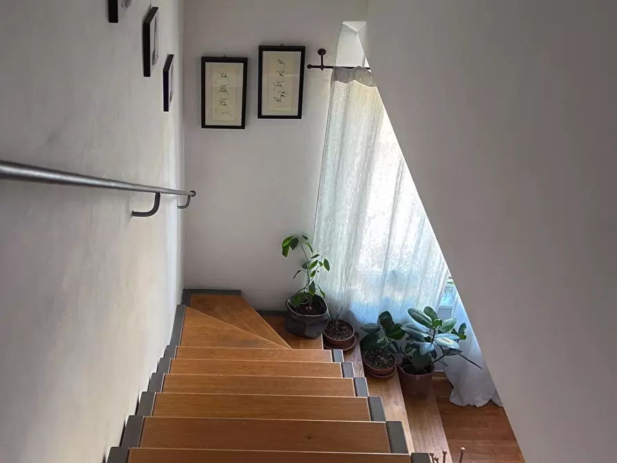 Immagine 15 di Appartamento in vendita  a Livorno