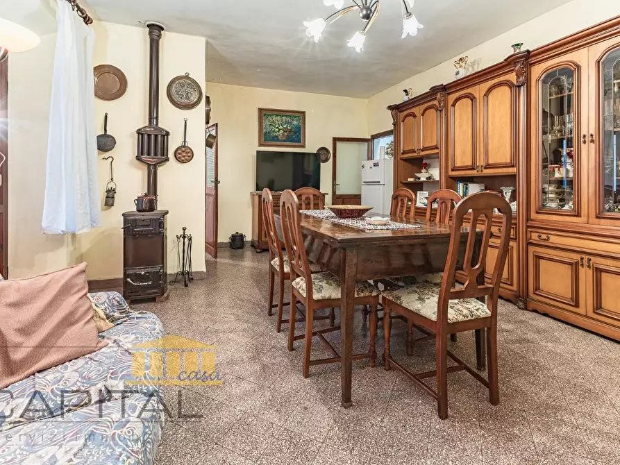 Immagine 4 di Appartamento in vendita  a Lajatico