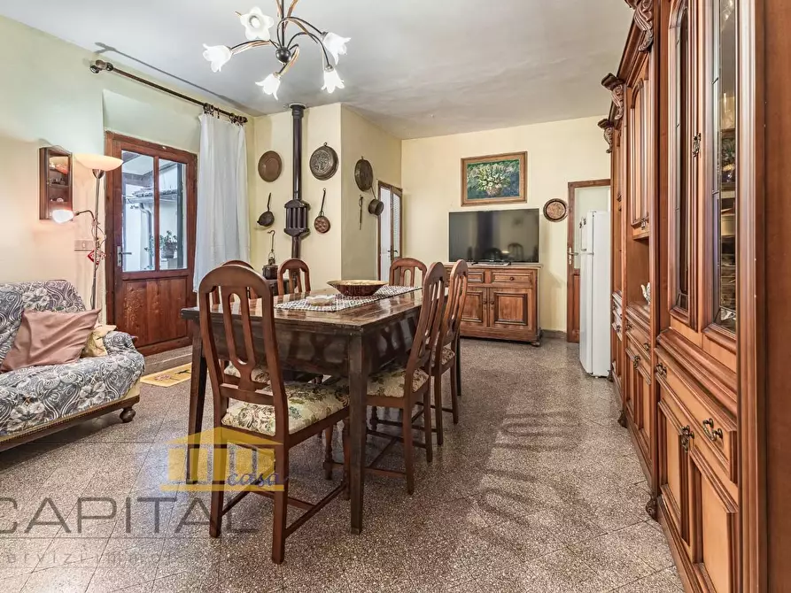 Immagine 3 di Appartamento in vendita  a Lajatico