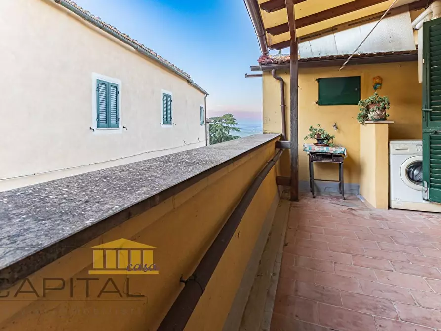 Immagine 20 di Appartamento in vendita  a Lajatico