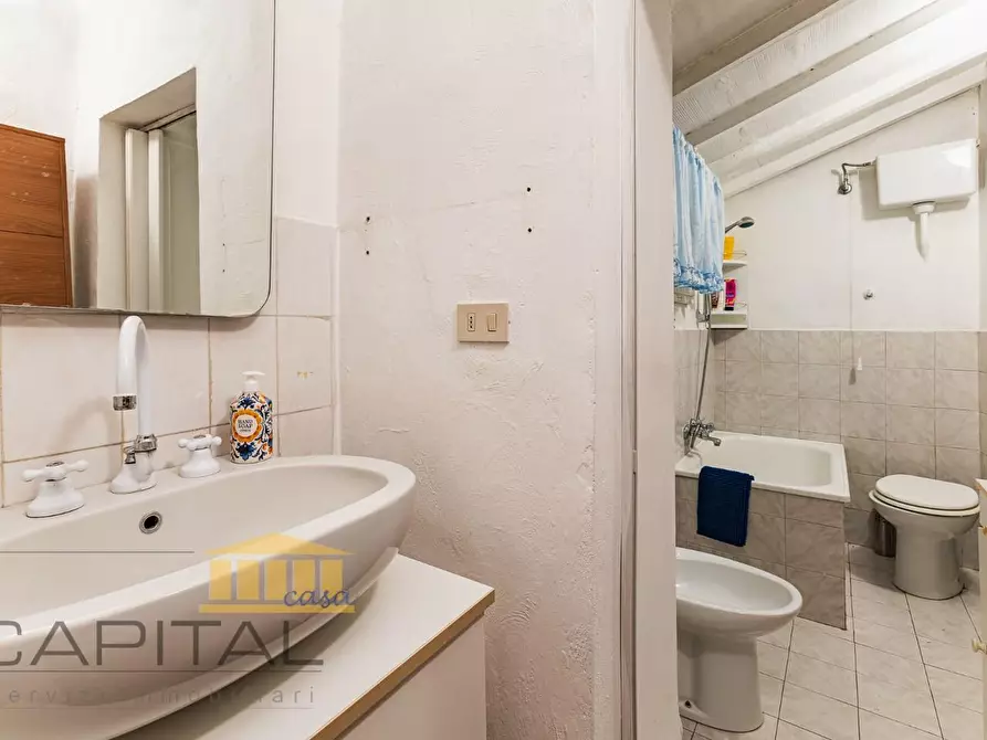 Immagine 18 di Appartamento in vendita  a Lajatico