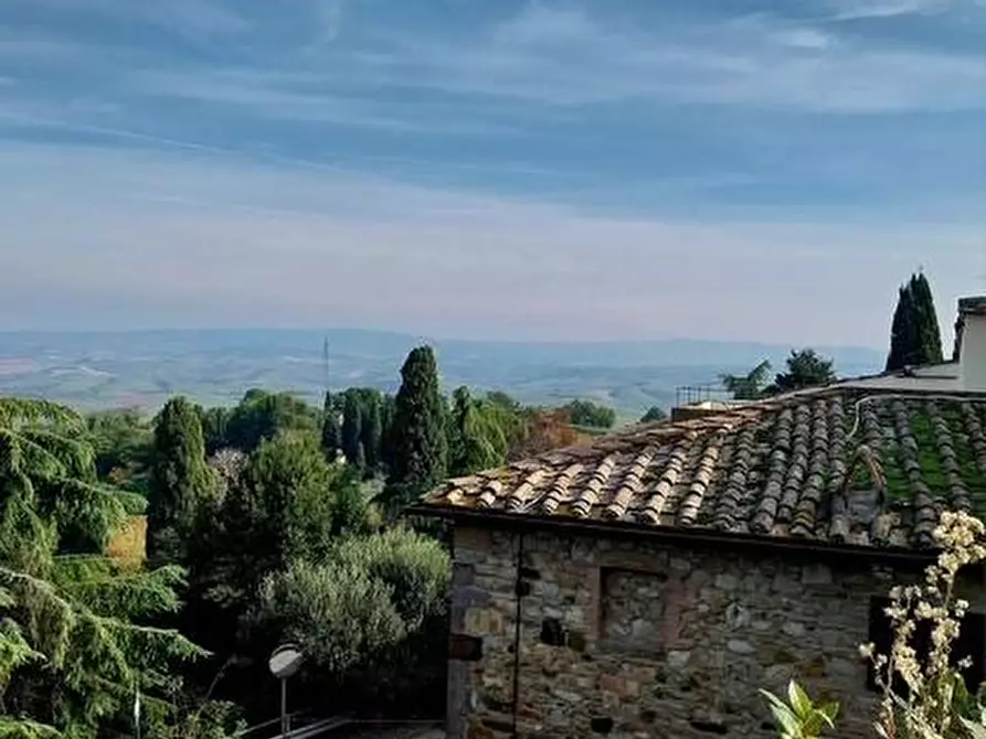 Immagine 28 di Appartamento in vendita  a Lajatico