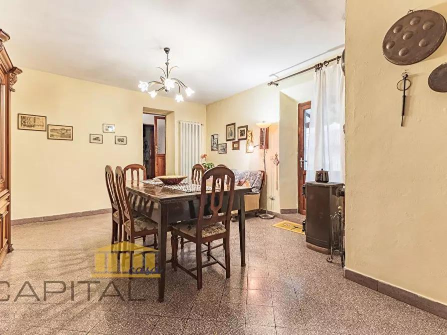 Immagine 2 di Appartamento in vendita  a Lajatico