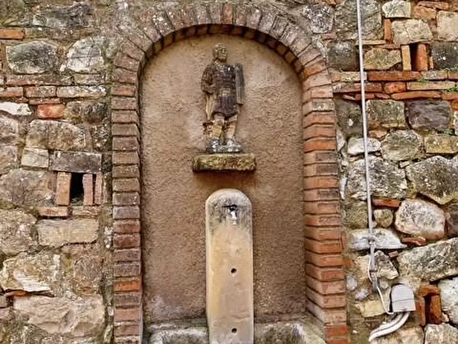 Immagine 32 di Appartamento in vendita  a Lajatico