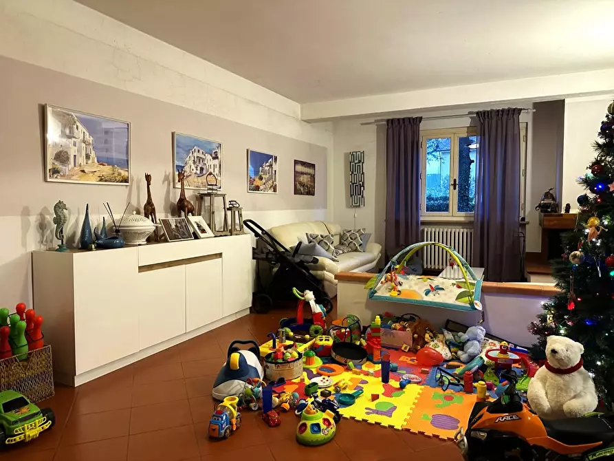 Immagine 21 di Villa in vendita  a Lucca