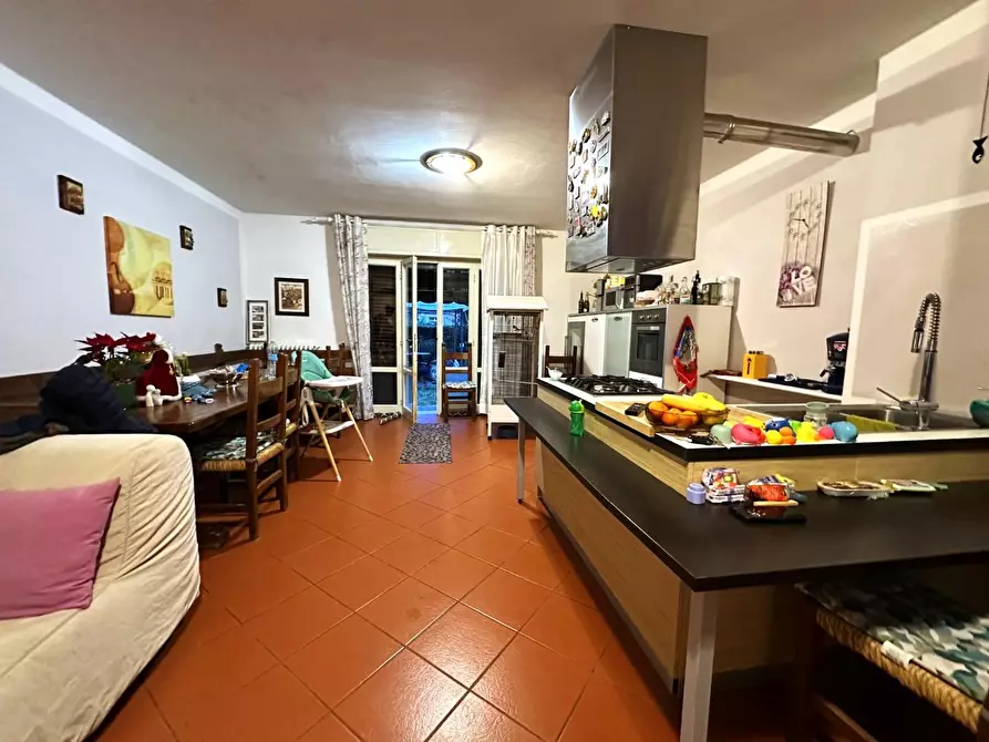 Immagine 25 di Villa in vendita  a Lucca