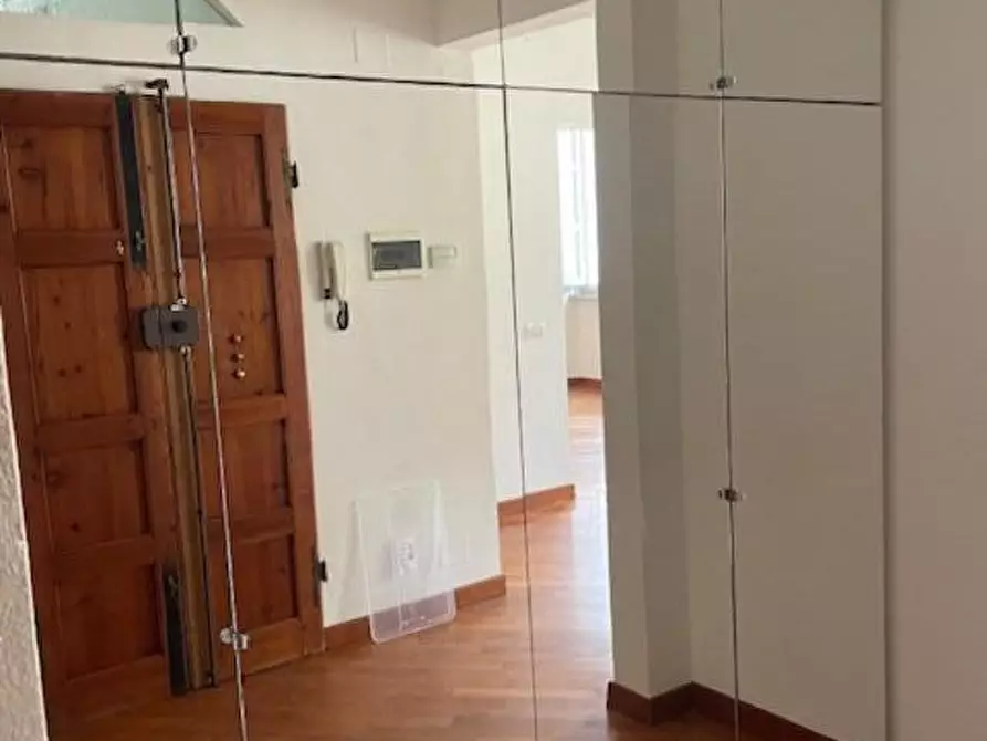 Immagine 4 di Appartamento in vendita  a Pisa