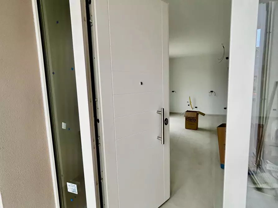 Immagine 1 di Appartamento in vendita  a Pontedera