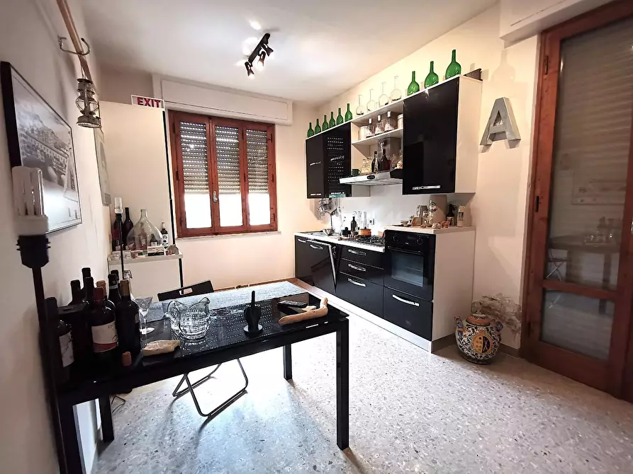 Immagine 5 di Appartamento in vendita  a Fucecchio