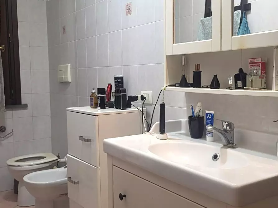 Immagine 7 di Appartamento in vendita  a Santa Maria A Monte