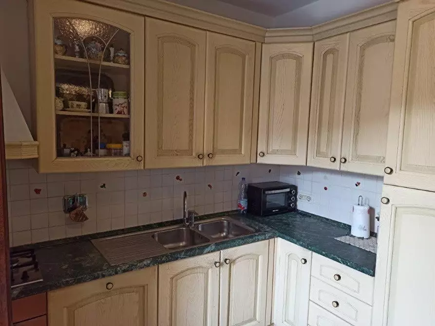 Immagine 4 di Appartamento in vendita  a Massa