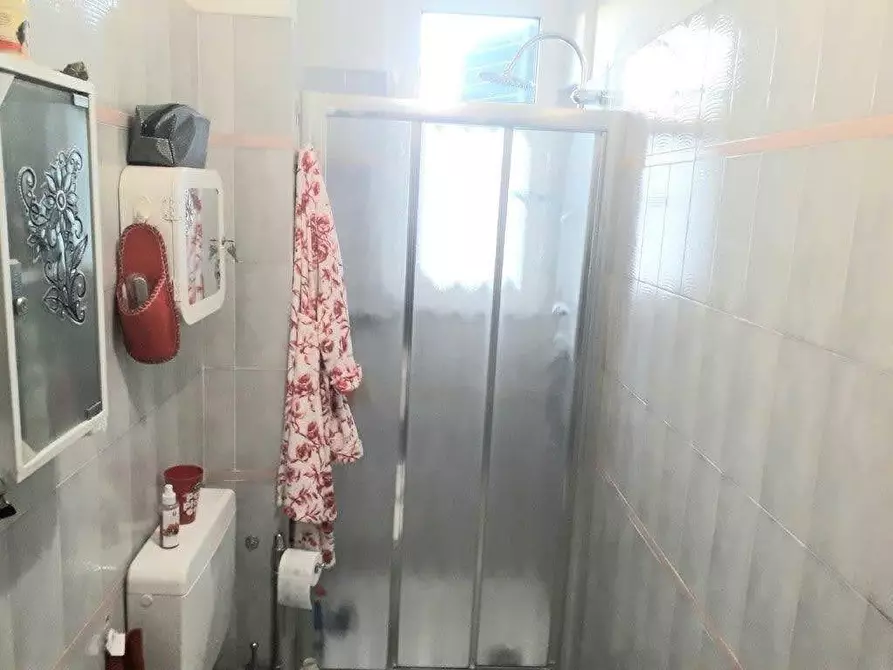 Immagine 16 di Appartamento in vendita  a Massa