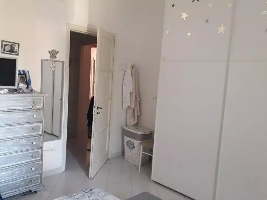 Immagine 10 di Appartamento in vendita  a Massa