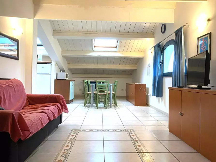 Immagine 5 di Mansarda in vendita  a Massa