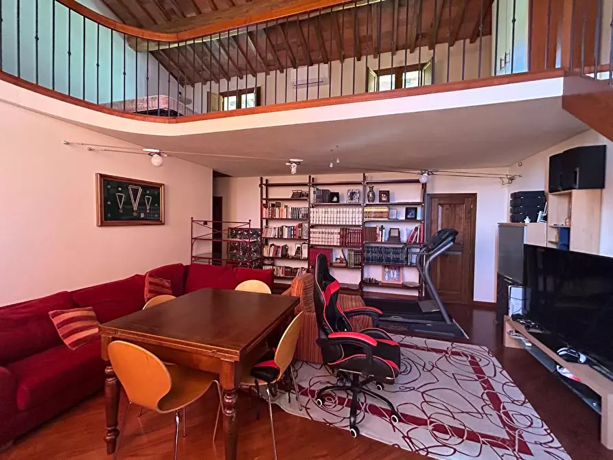 Immagine 39 di Casa colonica in vendita  a Cerreto Guidi