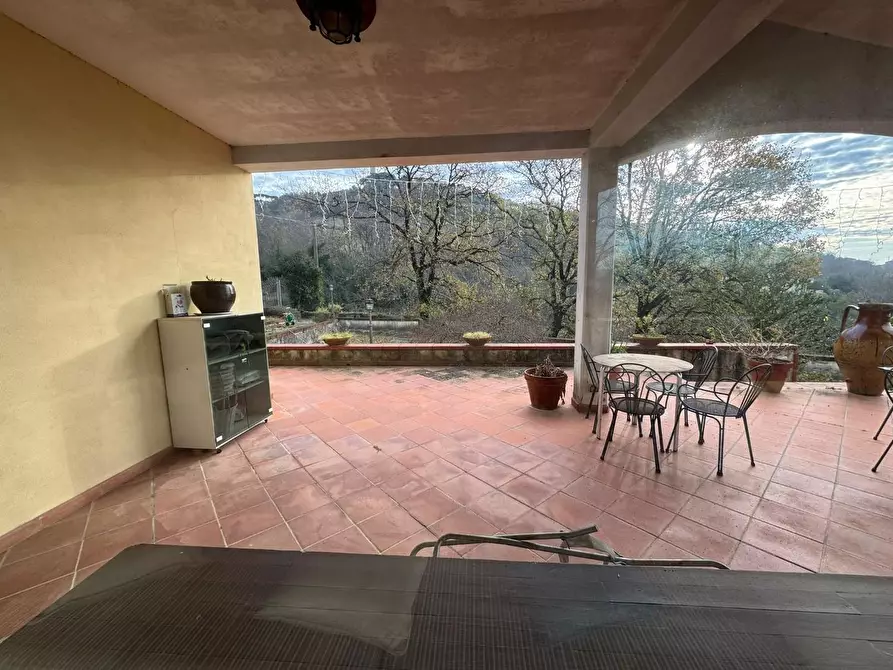 Immagine 34 di Villa in vendita  a Castelnuovo Magra