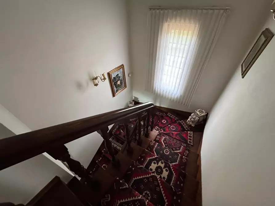 Immagine 40 di Villa in vendita  a Castelnuovo Magra