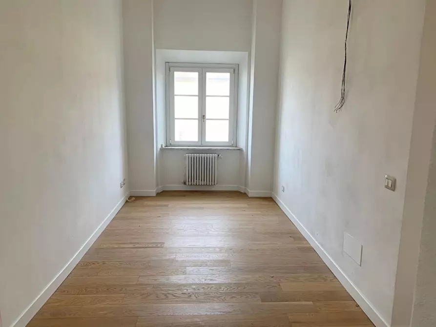 Immagine 9 di Appartamento in vendita  a Livorno
