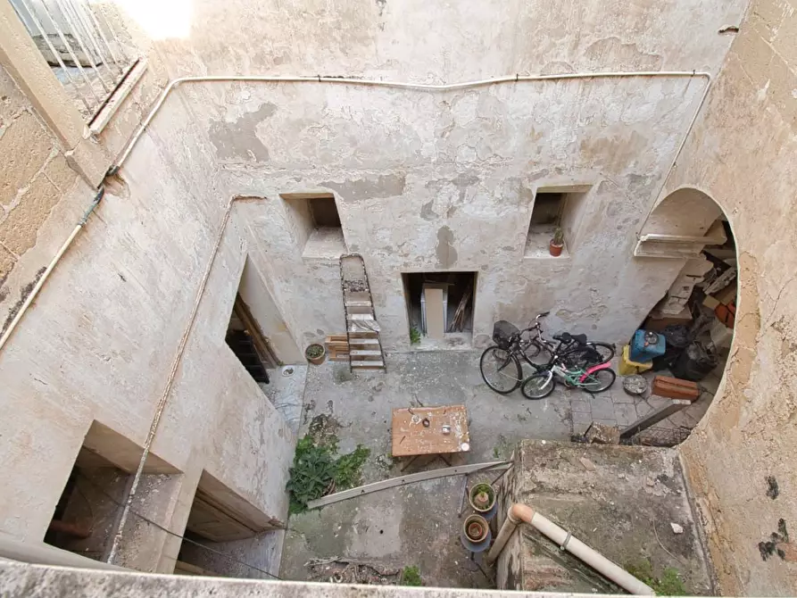 Immagine 8 di Casa indipendente in vendita  a Lecce