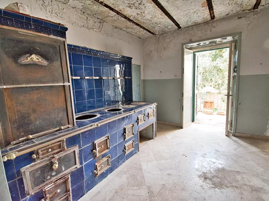 Immagine 15 di Casa indipendente in vendita  a Lecce