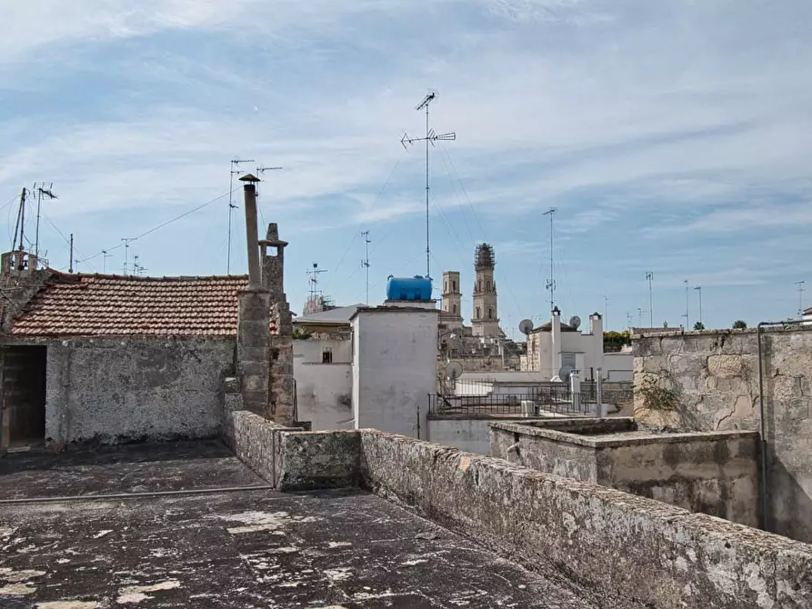 Immagine 33 di Casa indipendente in vendita  a Lecce